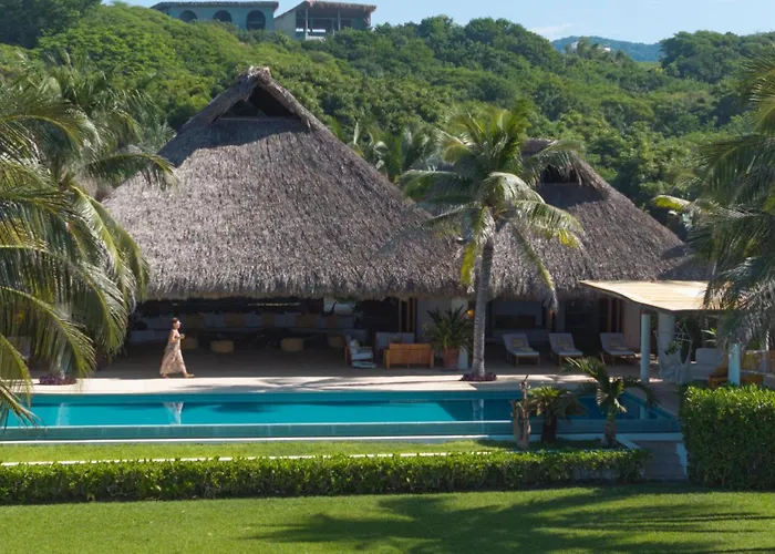 Casa Mona - Beachfront Luxury Villa - Verified Listing